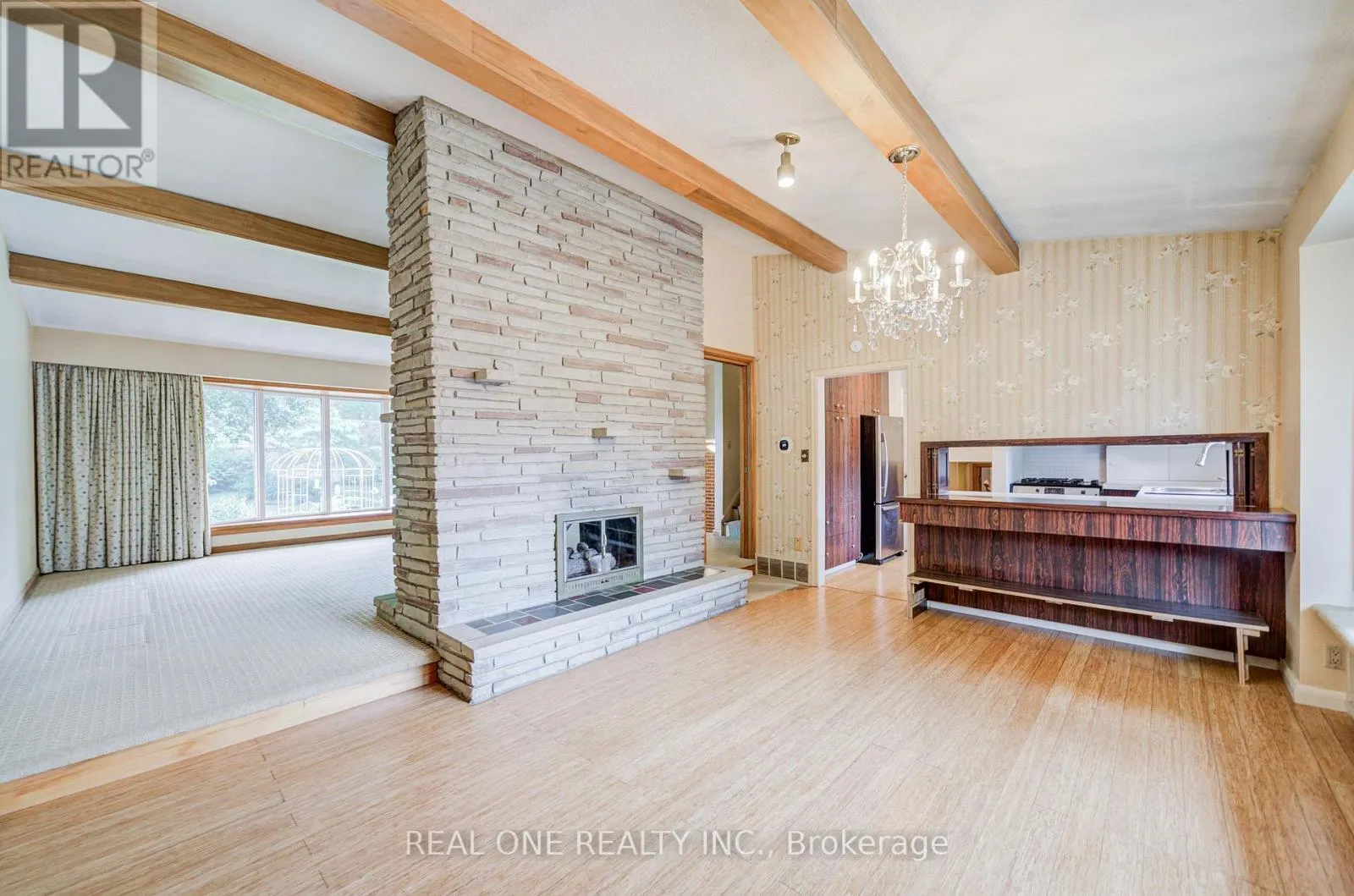 3372 ENNISKILLEN CIRCLE