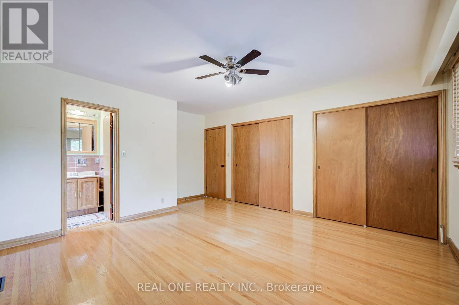 3372 ENNISKILLEN CIRCLE