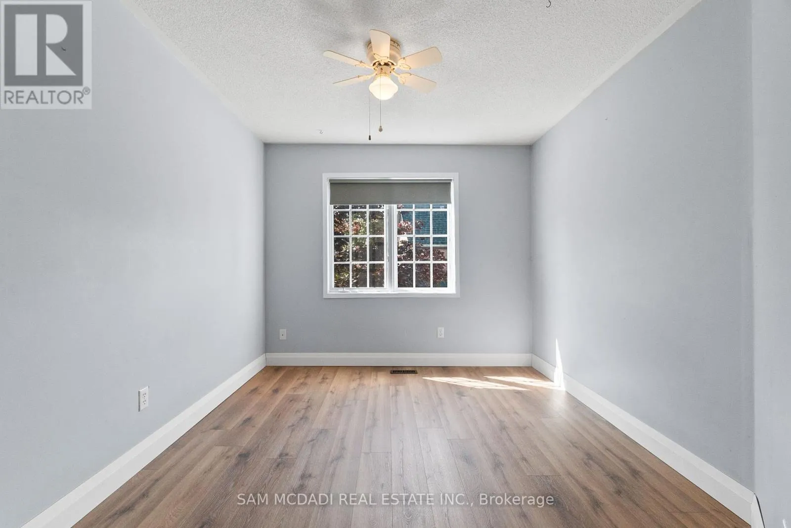 102 - 2945 THOMAS STREET