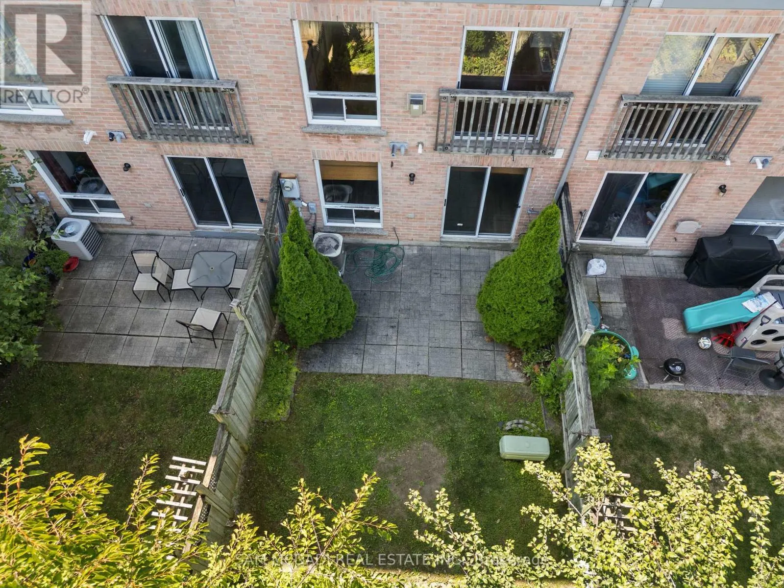 102 - 2945 THOMAS STREET