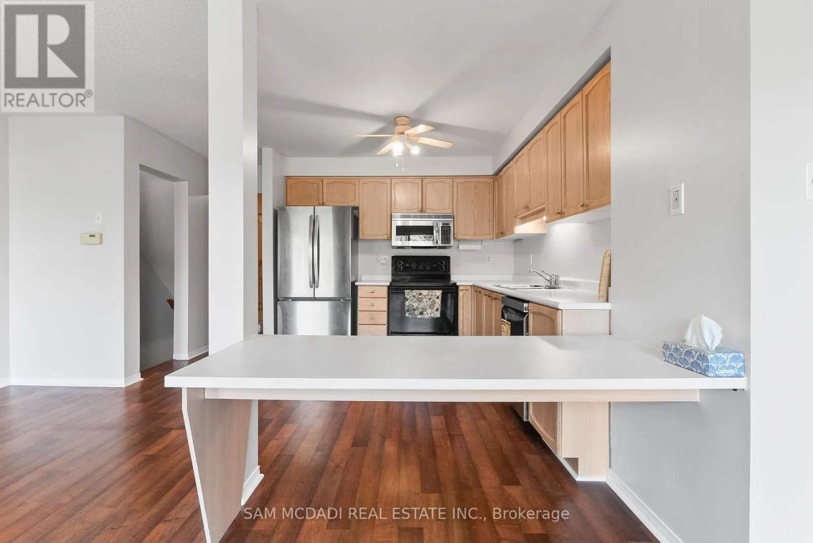 102 - 2945 THOMAS STREET