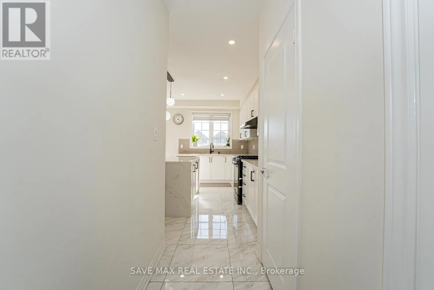 22 FRUITVALE CIRCLE