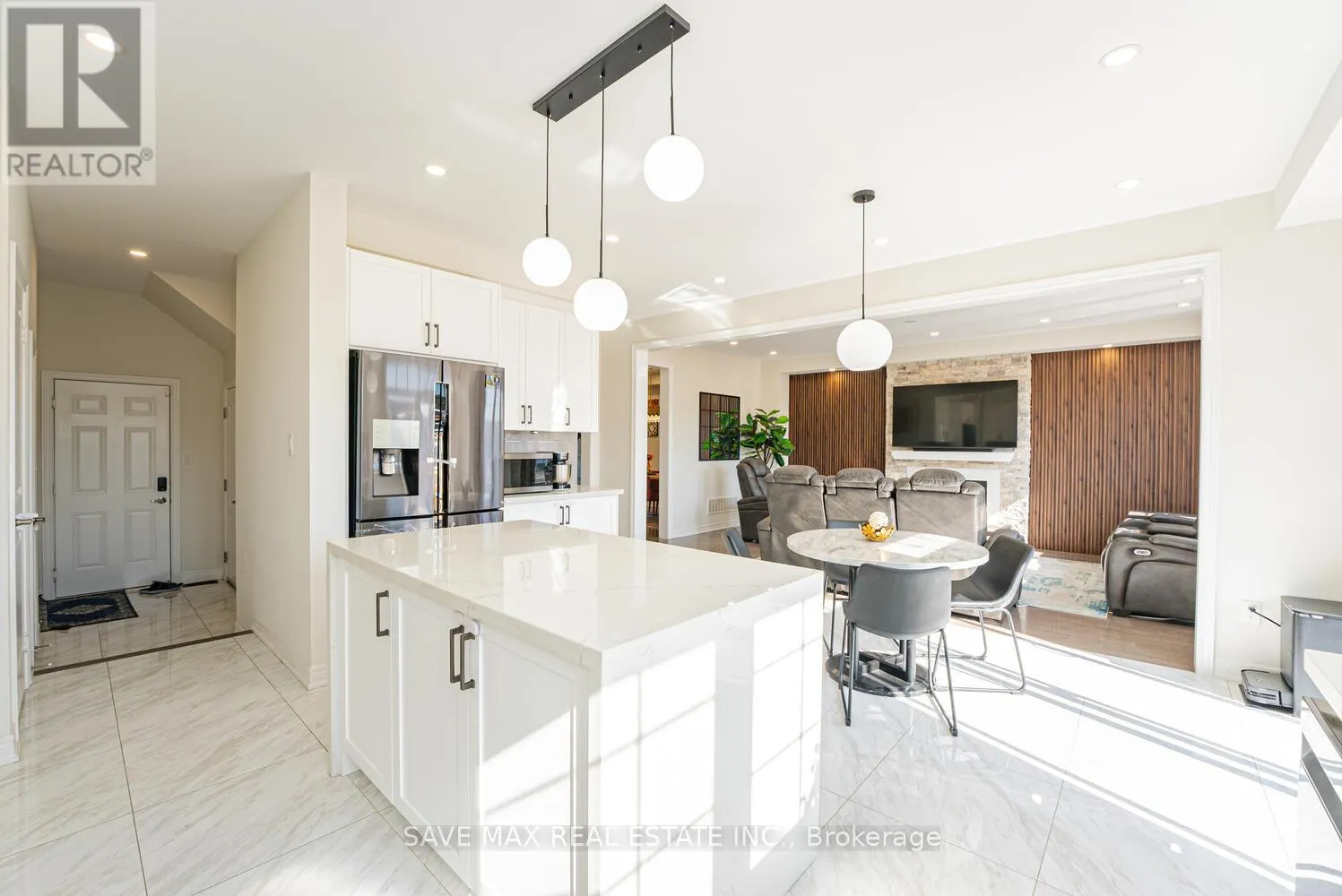 22 FRUITVALE CIRCLE