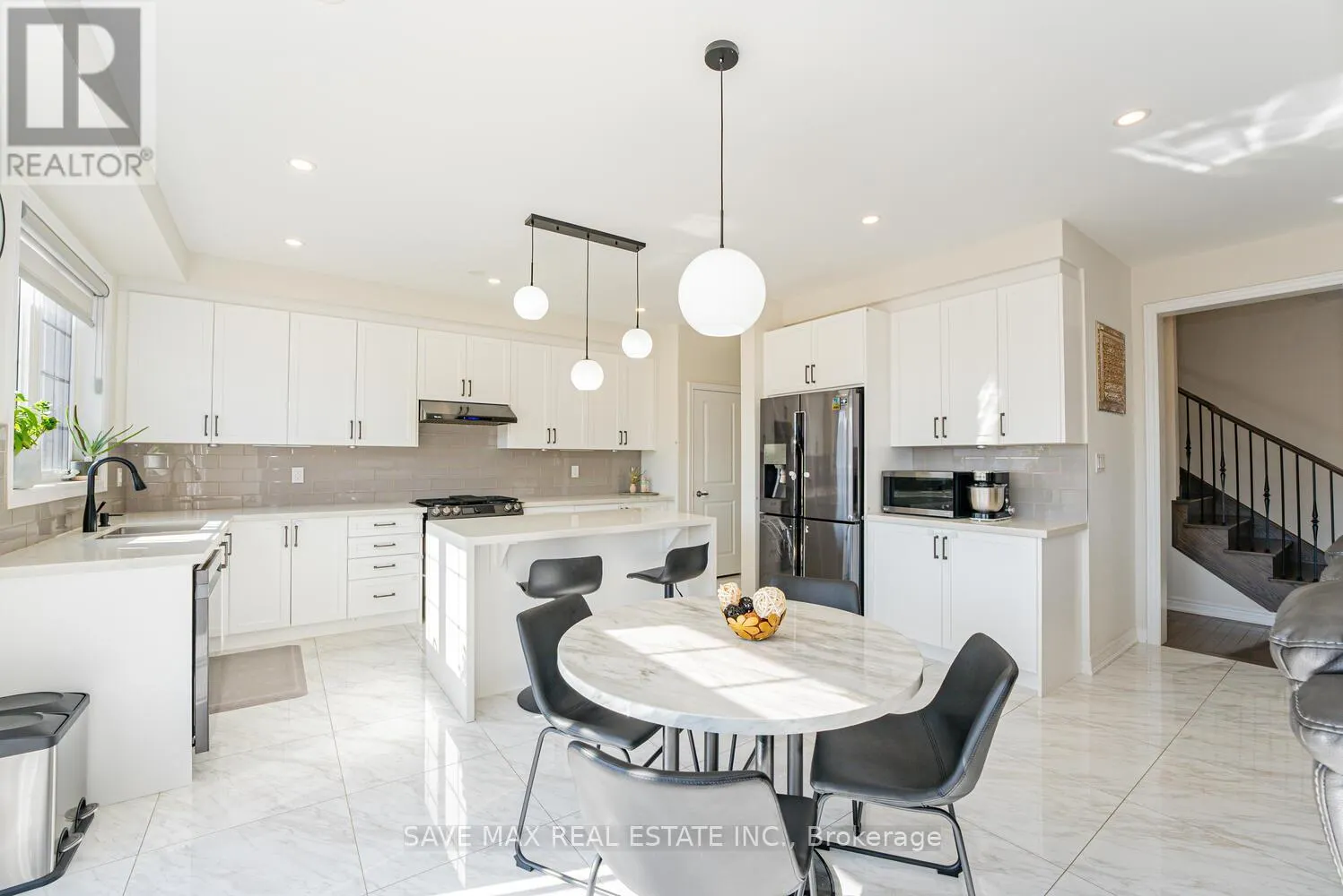 22 FRUITVALE CIRCLE