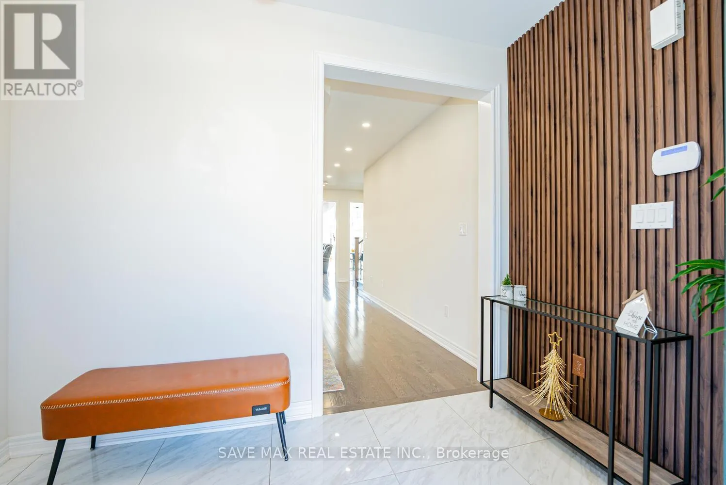 22 FRUITVALE CIRCLE