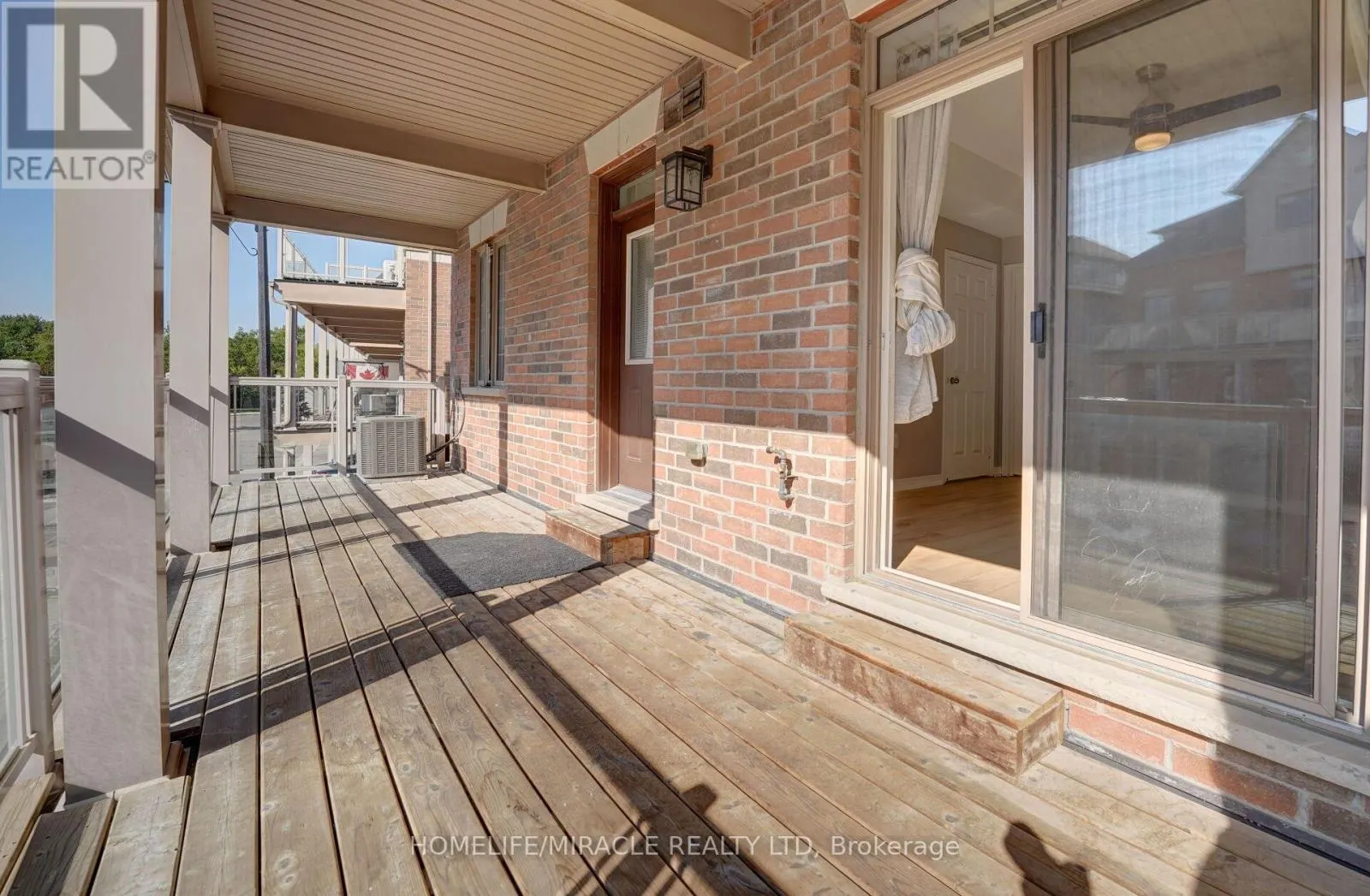20 - 180 HOWDEN BOULEVARD