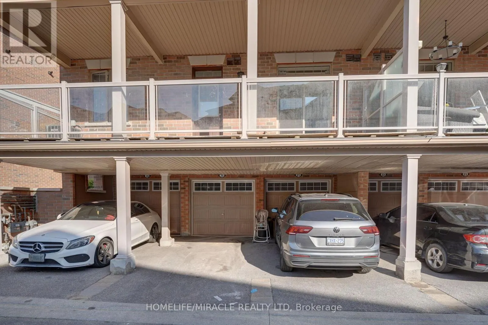 20 - 180 HOWDEN BOULEVARD