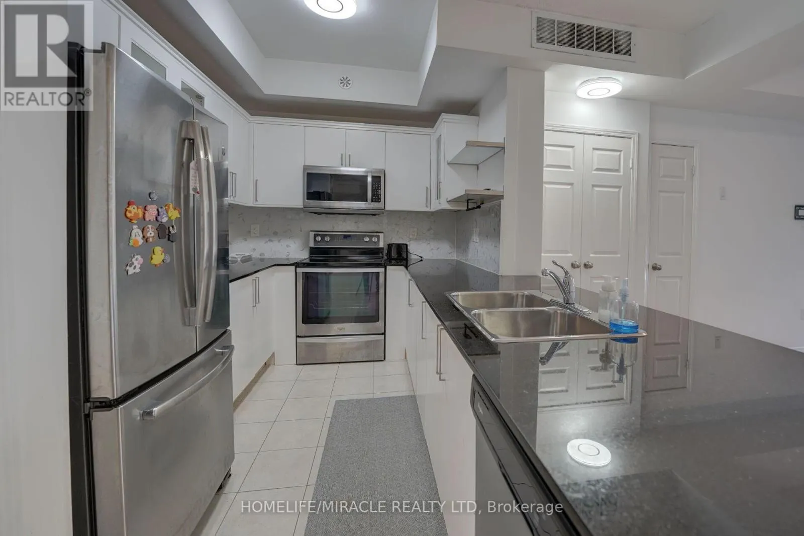 20 - 180 HOWDEN BOULEVARD