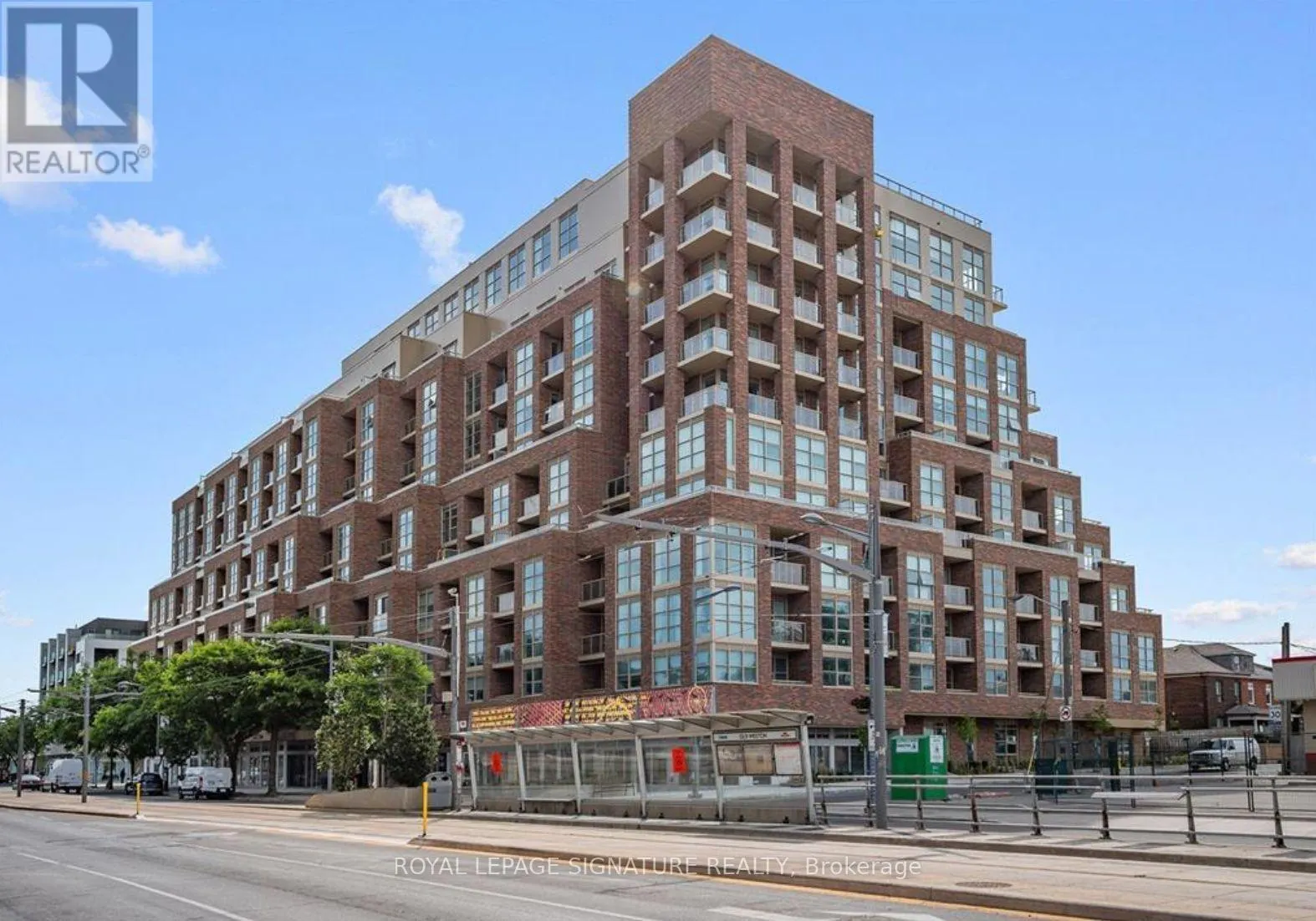 431 - 1787 ST CLAIR AVENUE W