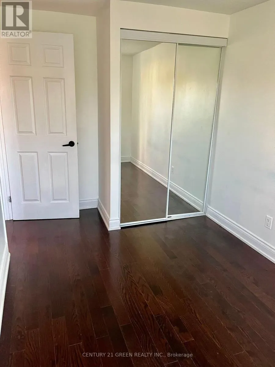 1 GREENARROW COURT