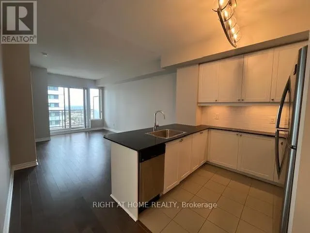 2709 - 385 PRINCE OF WALES DRIVE