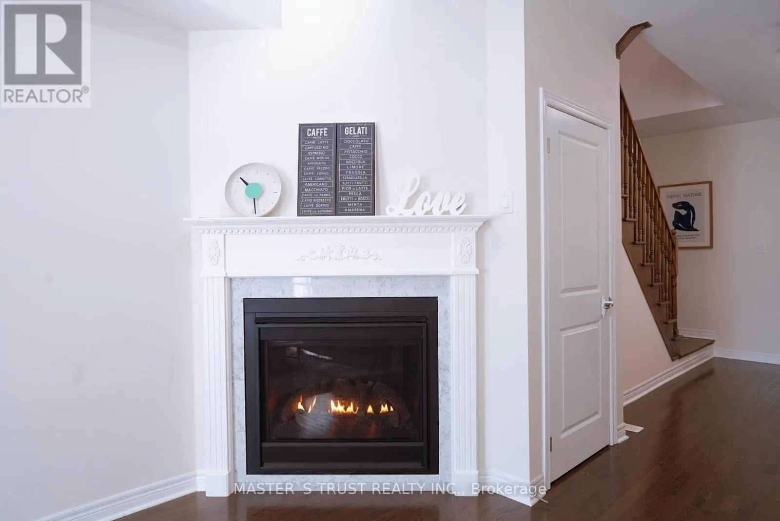 116 ORCHARDCROFT ROAD S