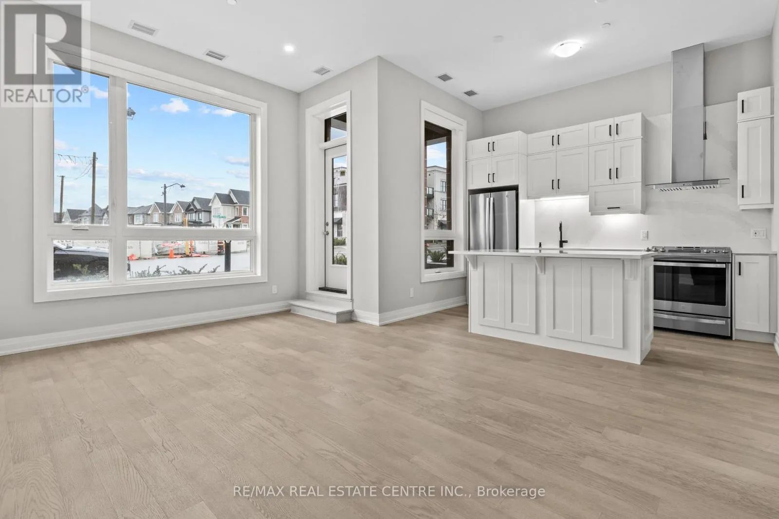 111 - 3265 CARDING MILL DRIVE