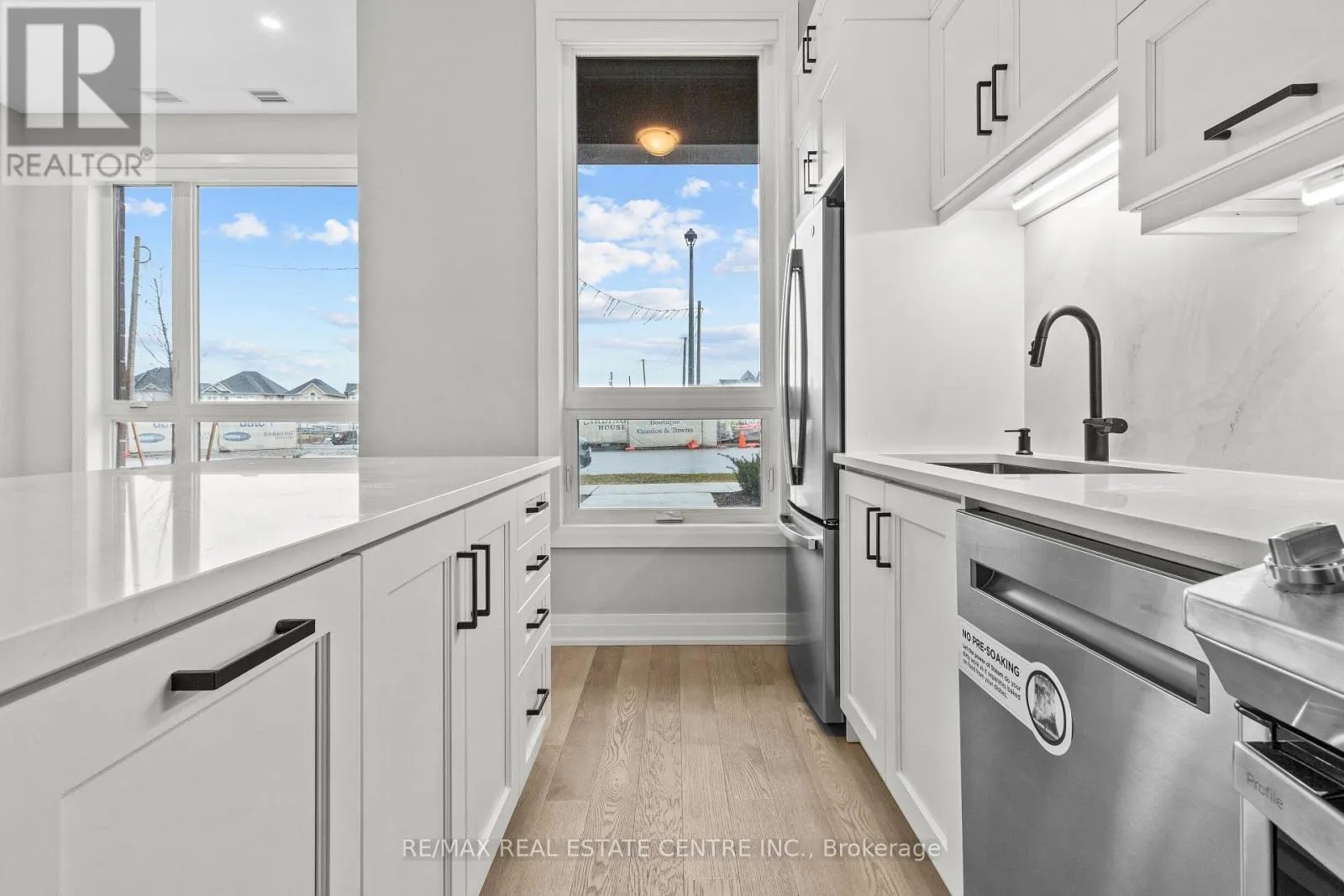 111 - 3265 CARDING MILL DRIVE