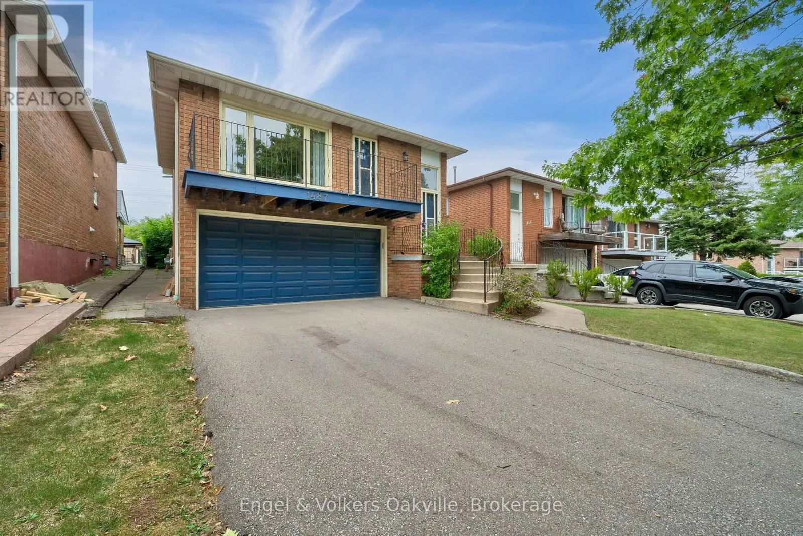 1487 KENILWORTH CRESCENT
