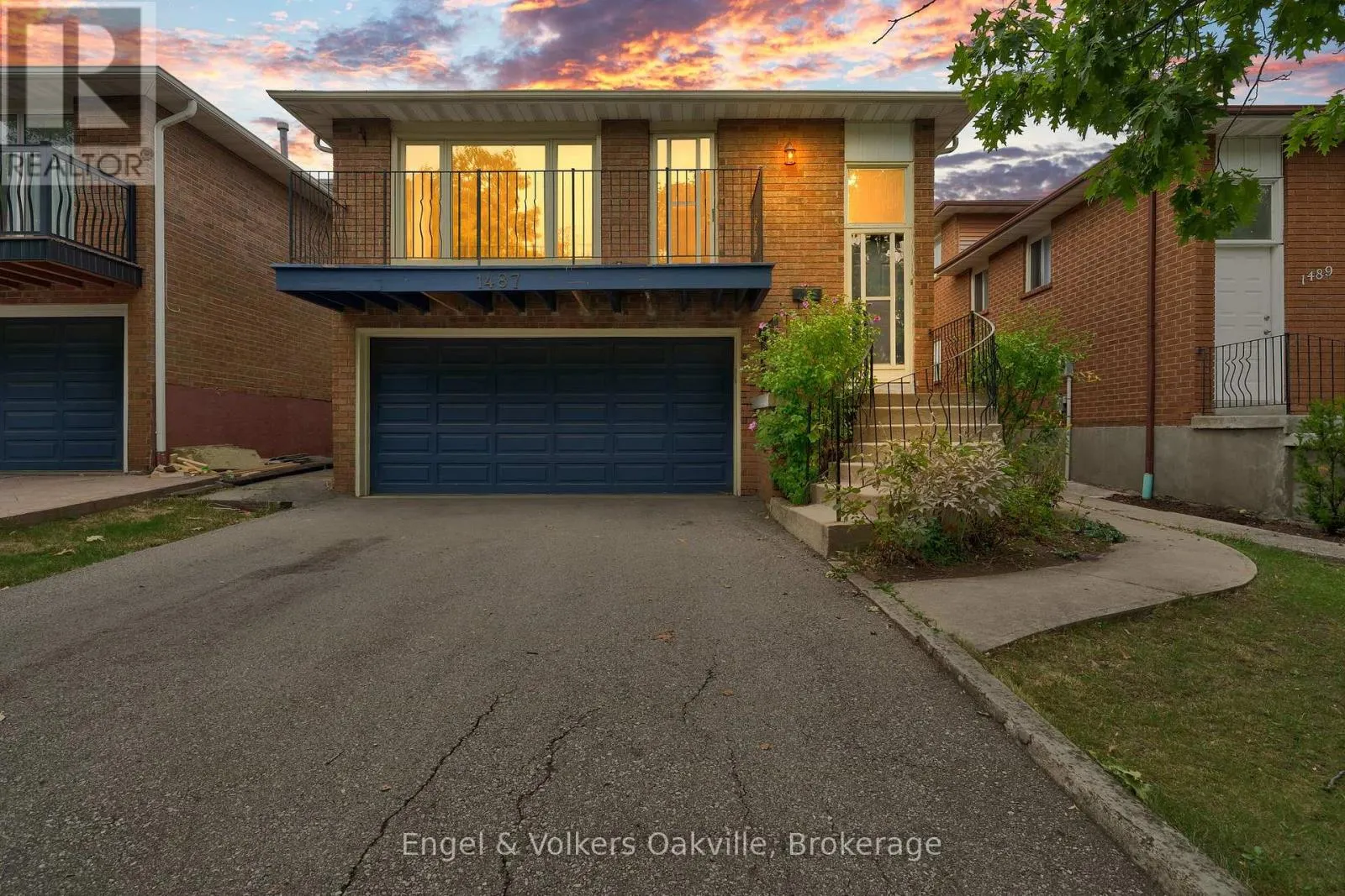 1487 KENILWORTH CRESCENT