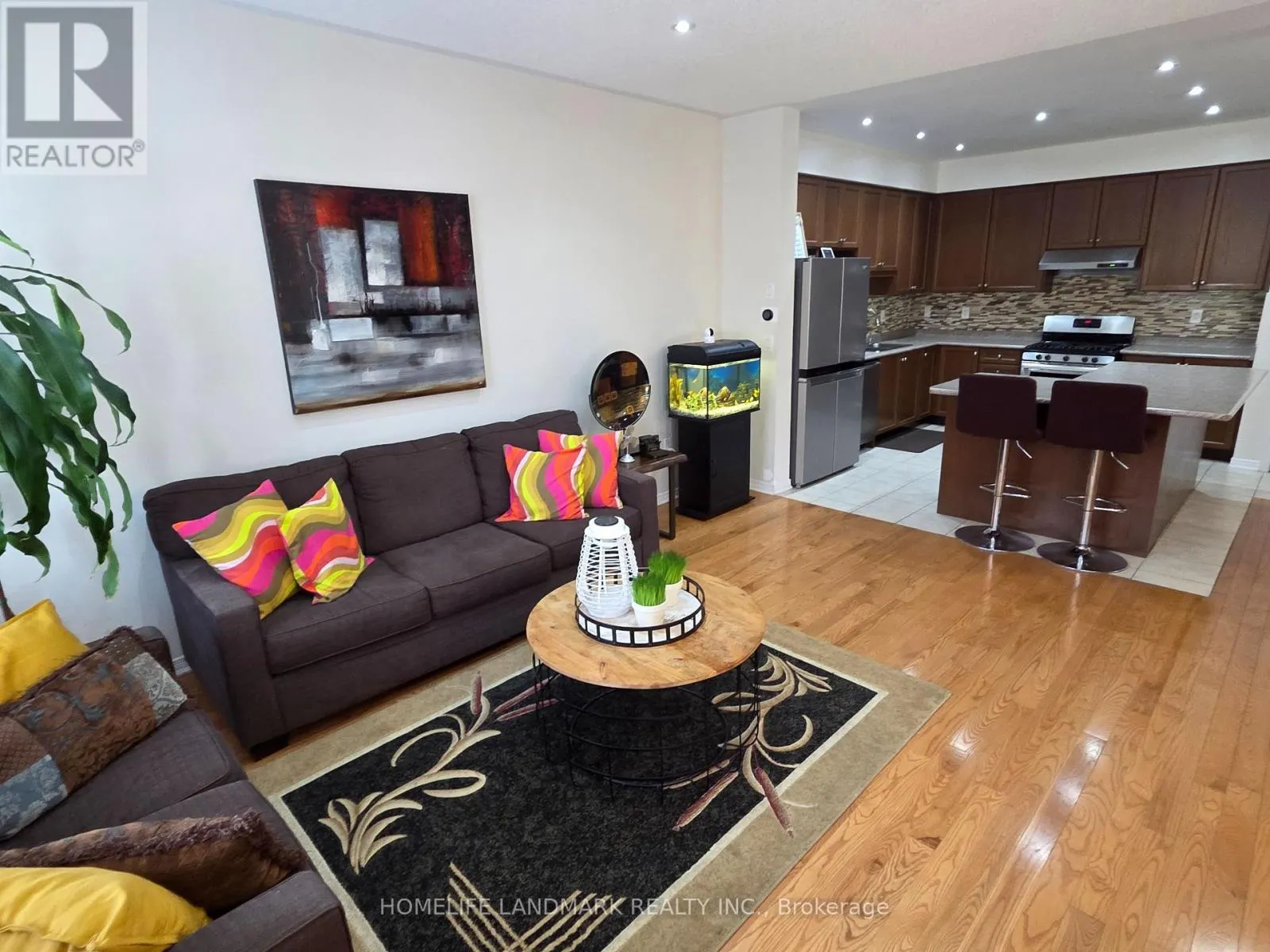 17 BIRCHFIELD CRESCENT