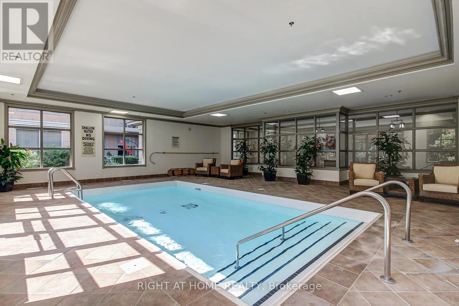 1409 - 100 BURLOAK DRIVE