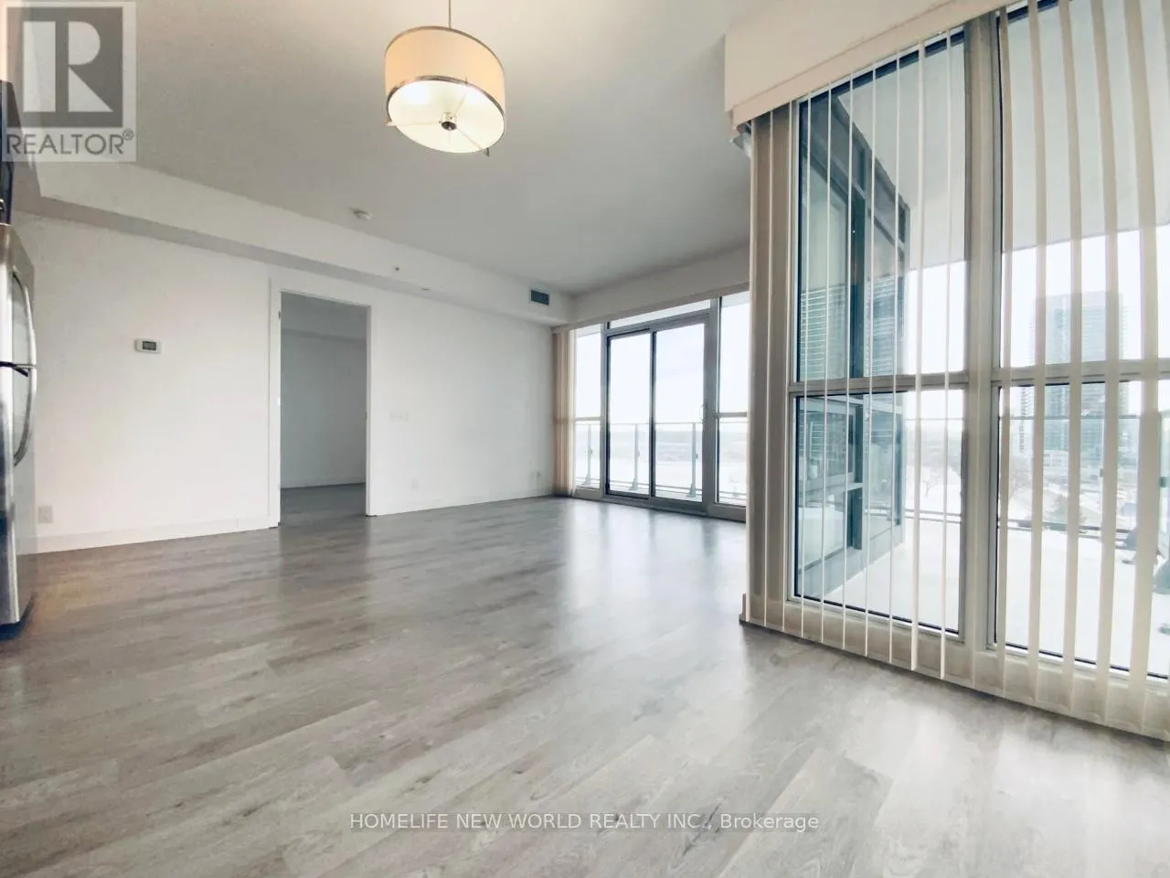 1109 - 2200 LAKE SHORE BOULEVARD W