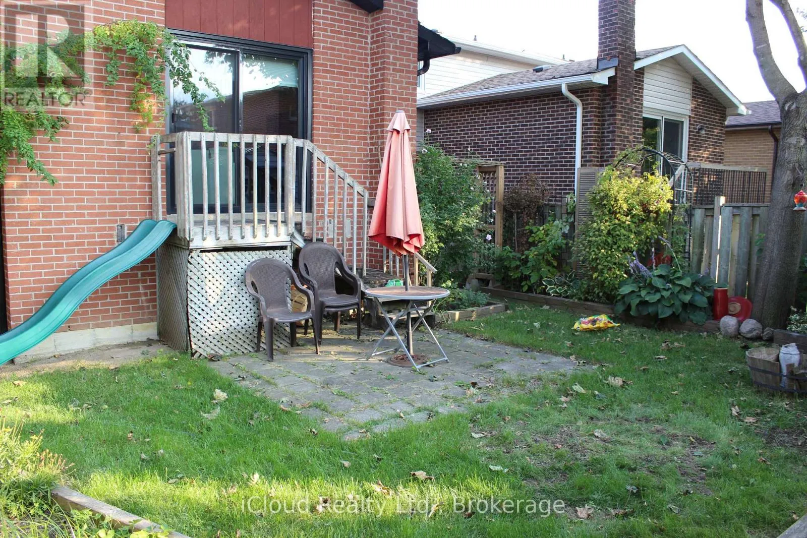 42 LINDRIDGE AVENUE