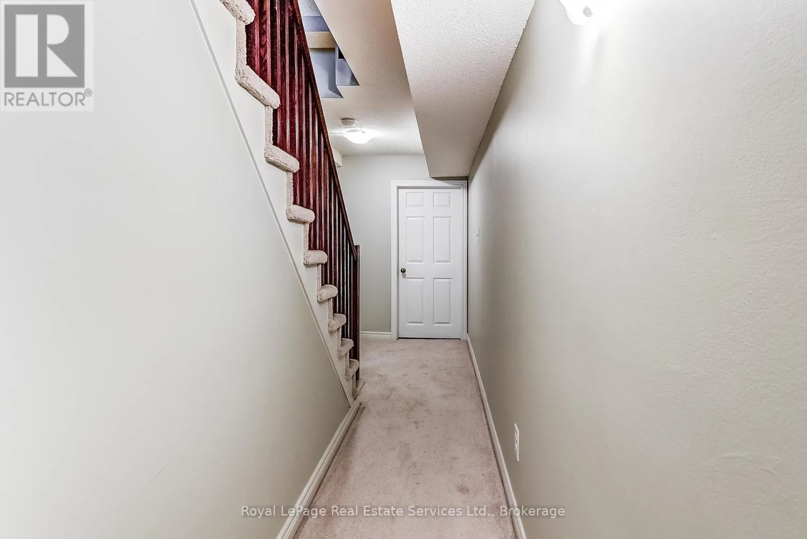 22 - 233 DUSKYWING WAY, #22