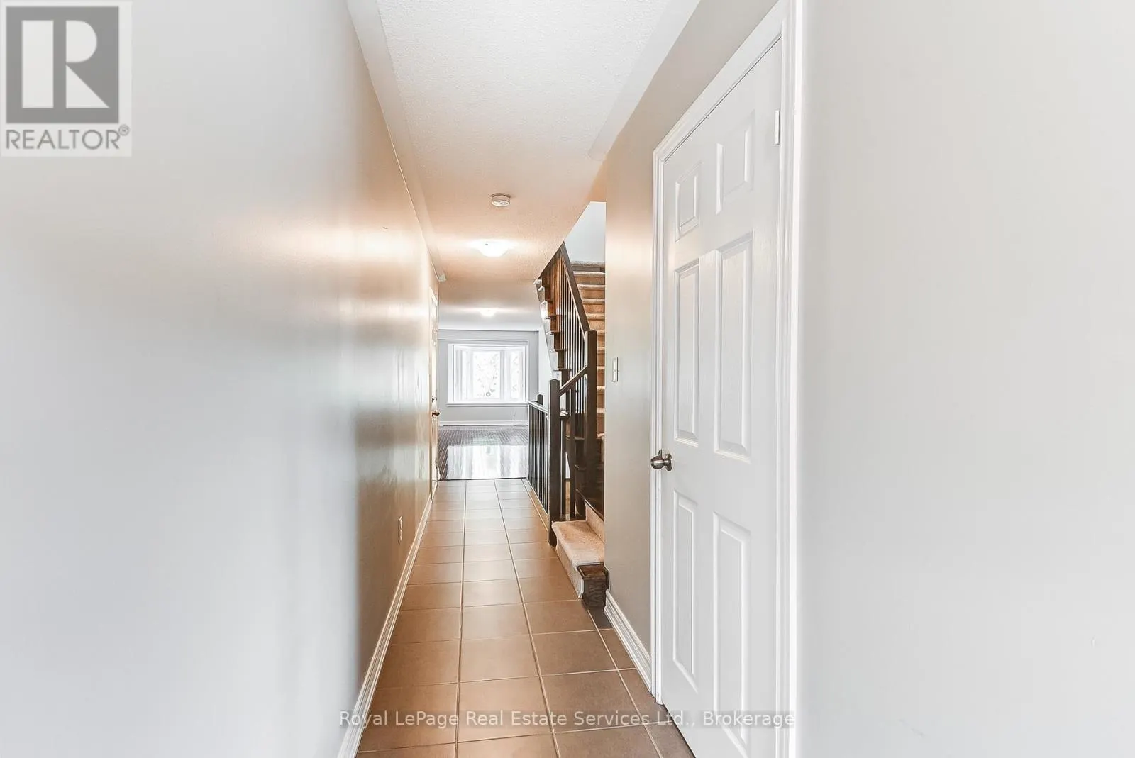 22 - 233 DUSKYWING WAY, #22