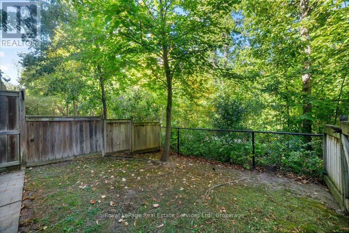 22 - 233 DUSKYWING WAY, #22