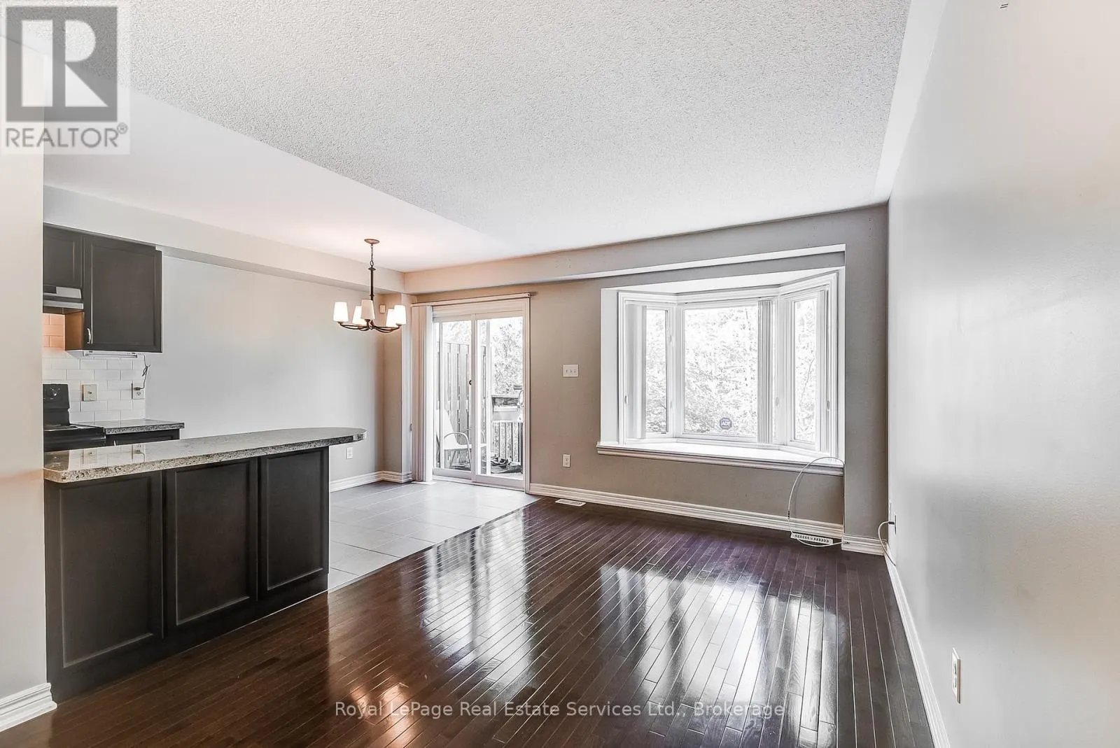 22 - 233 DUSKYWING WAY, #22
