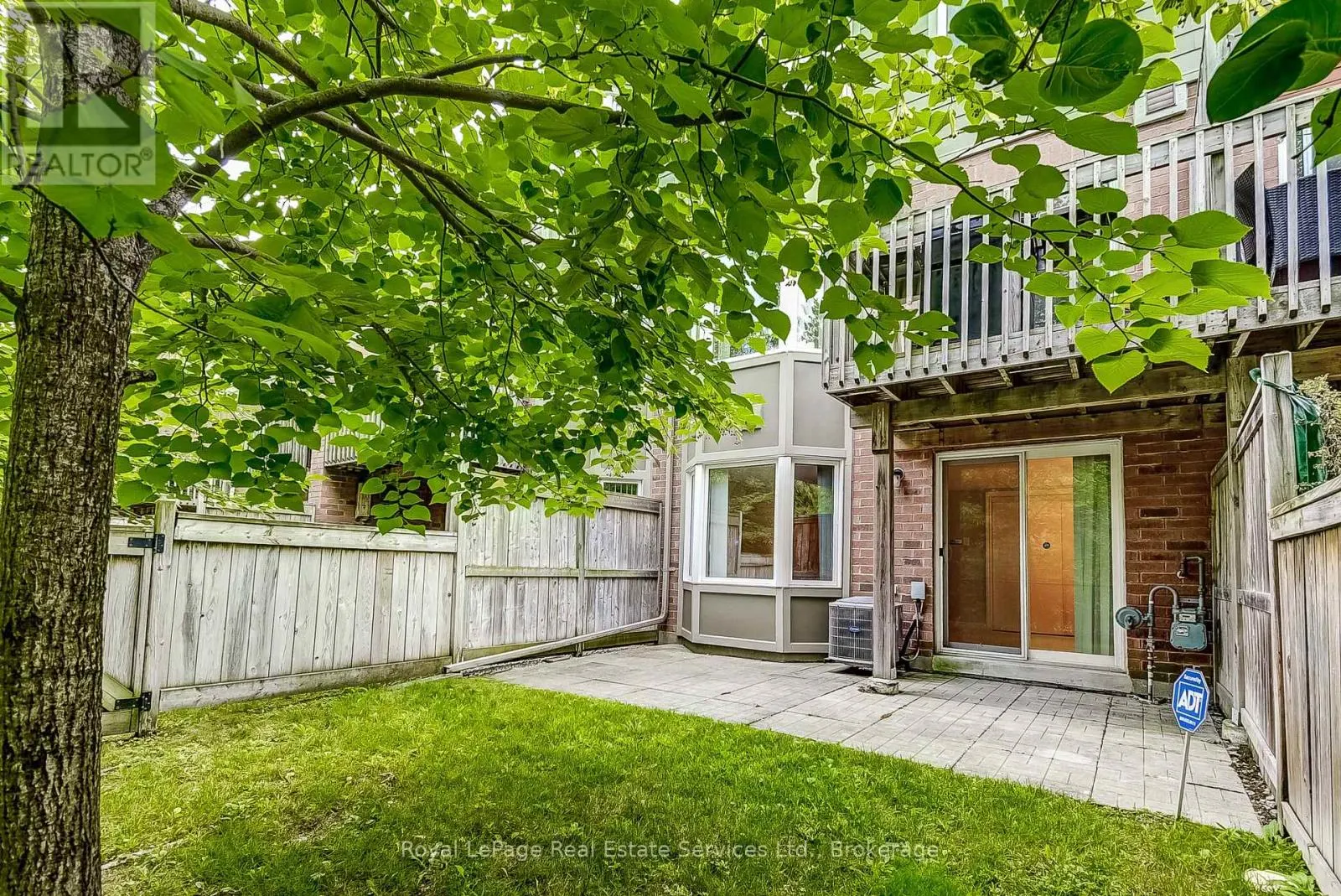 22 - 233 DUSKYWING WAY, #22
