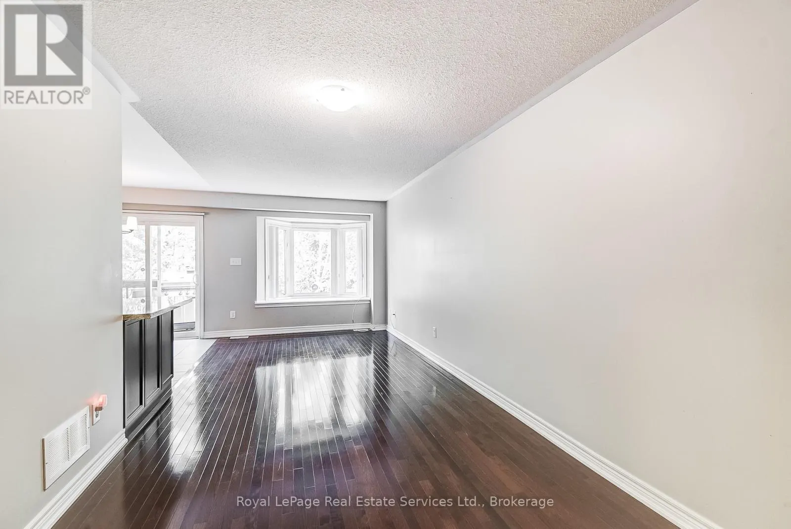 22 - 233 DUSKYWING WAY, #22