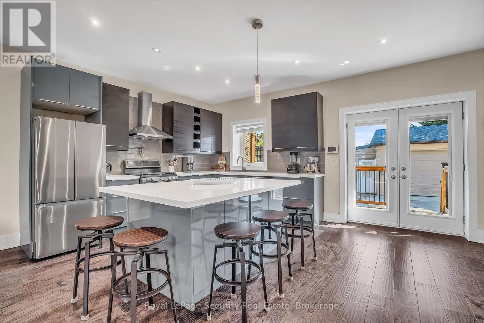 7 AVALON AVENUE