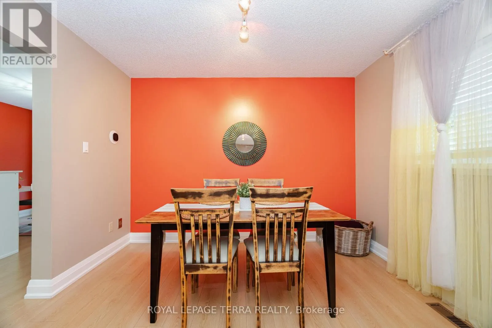 3541 NUTCRACKER DRIVE
