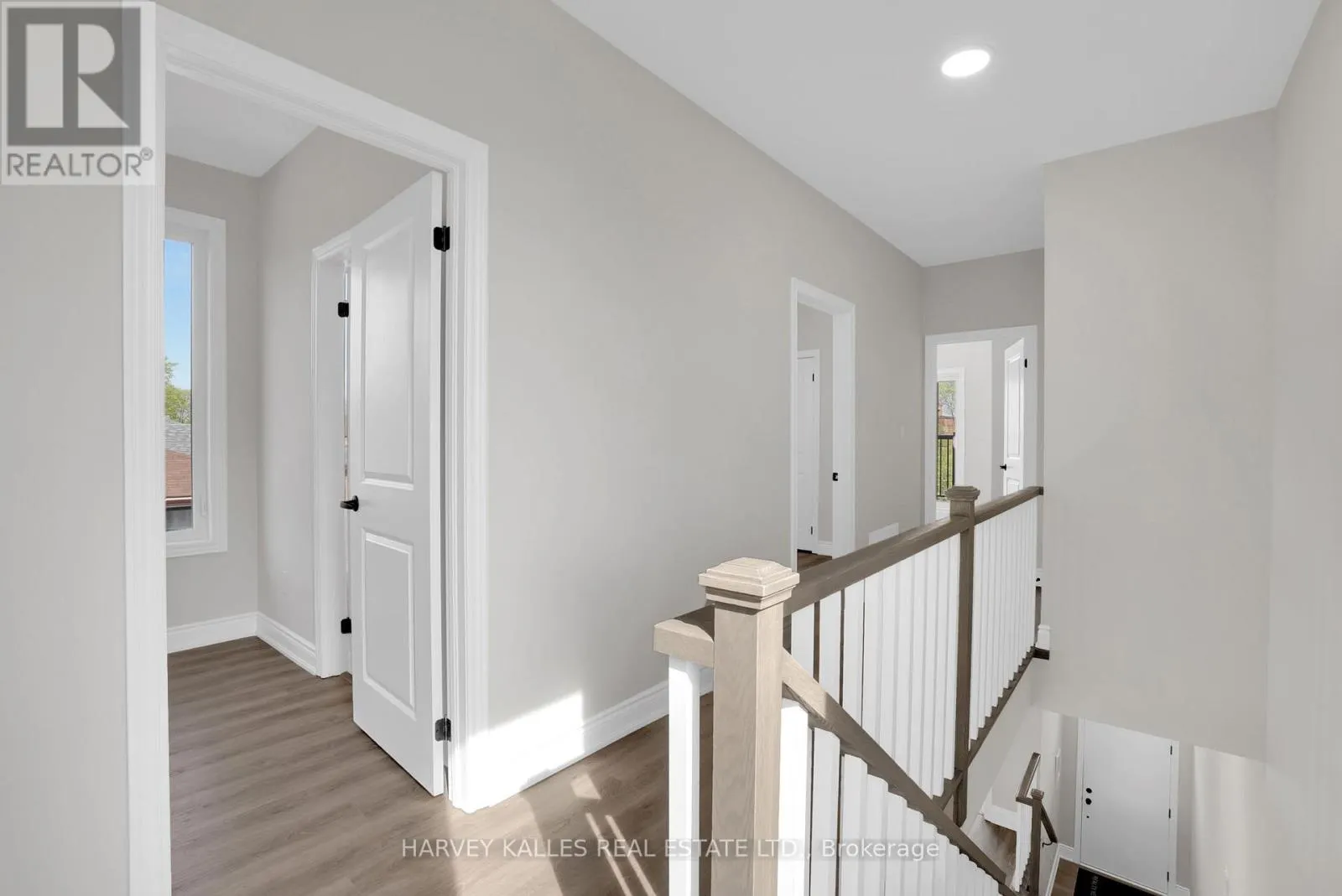 MAIN & 2ND - 19 LAMBTON AVENUE