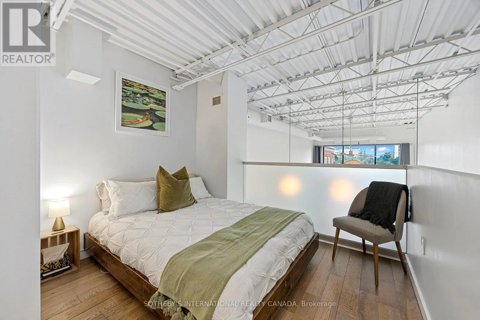 203 - 1478 QUEEN ST W STREET