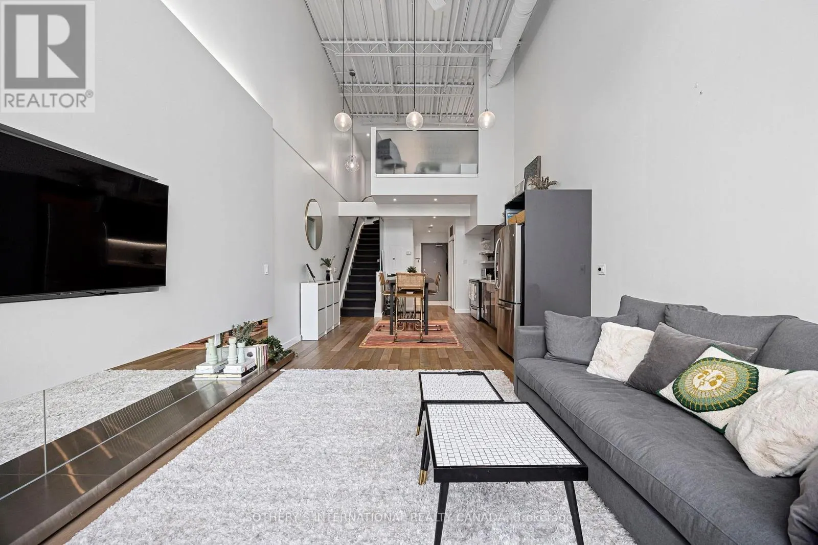 203 - 1478 QUEEN ST W STREET