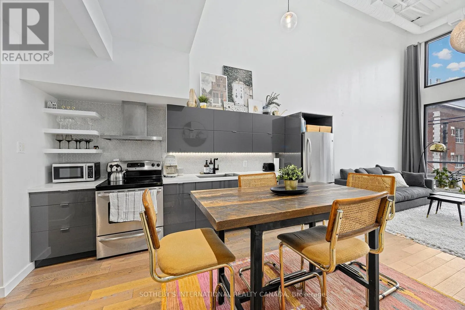203 - 1478 QUEEN ST W STREET