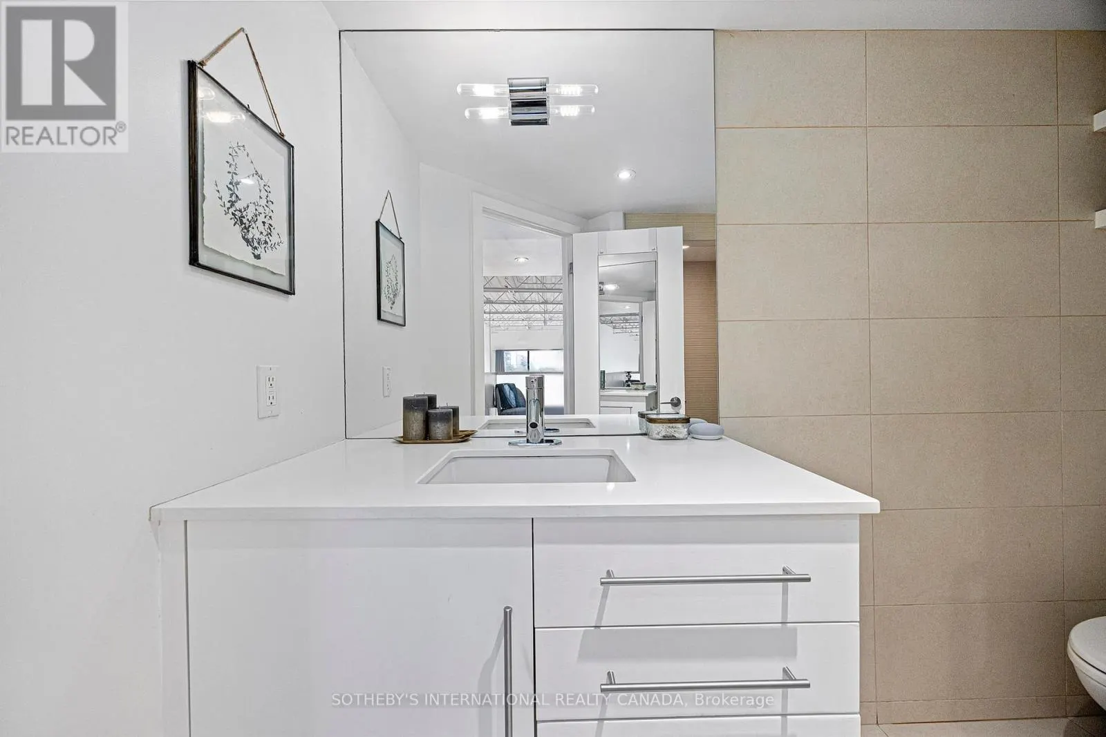 203 - 1478 QUEEN ST W STREET
