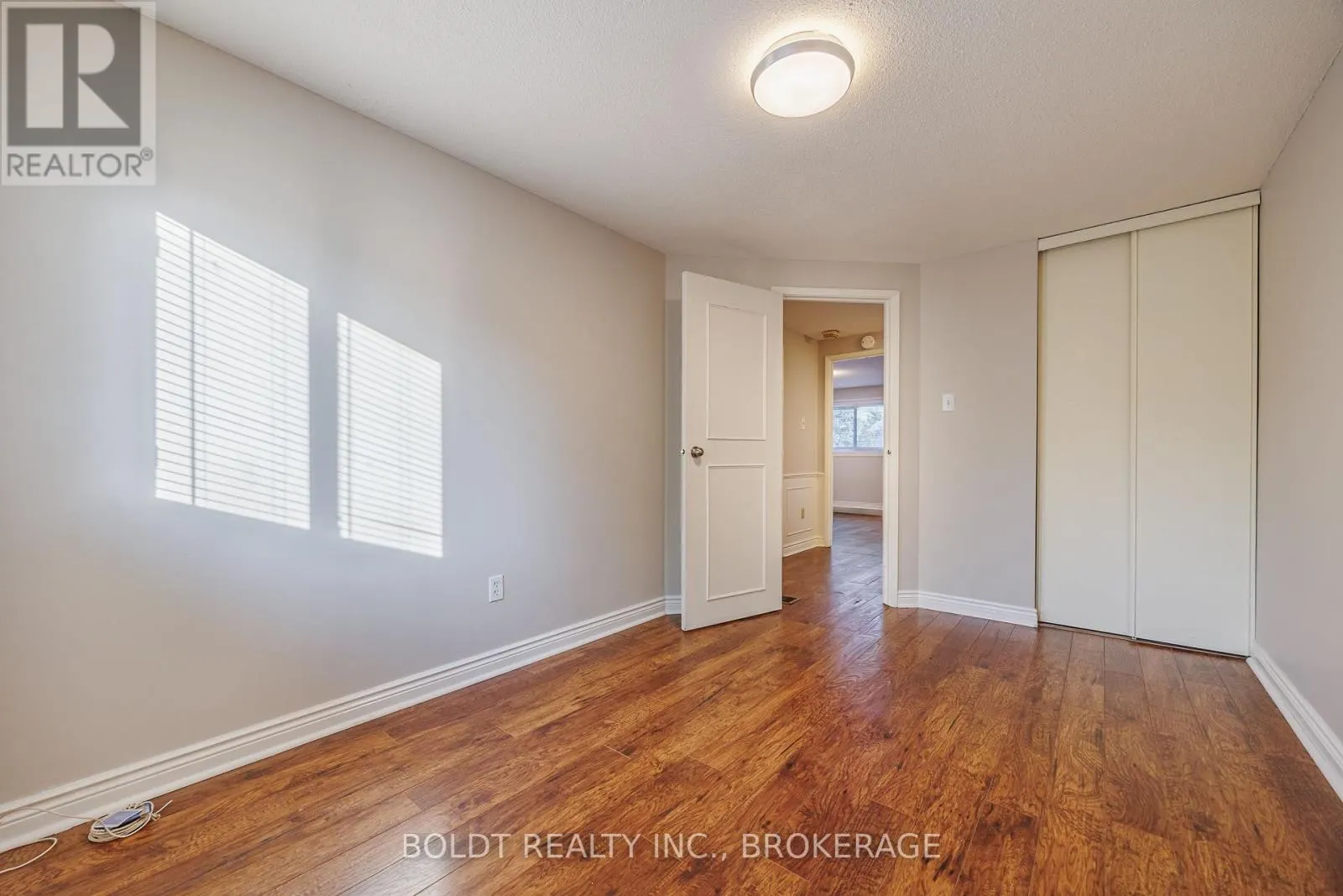 42 - 1532 LANCASTER DRIVE, #42