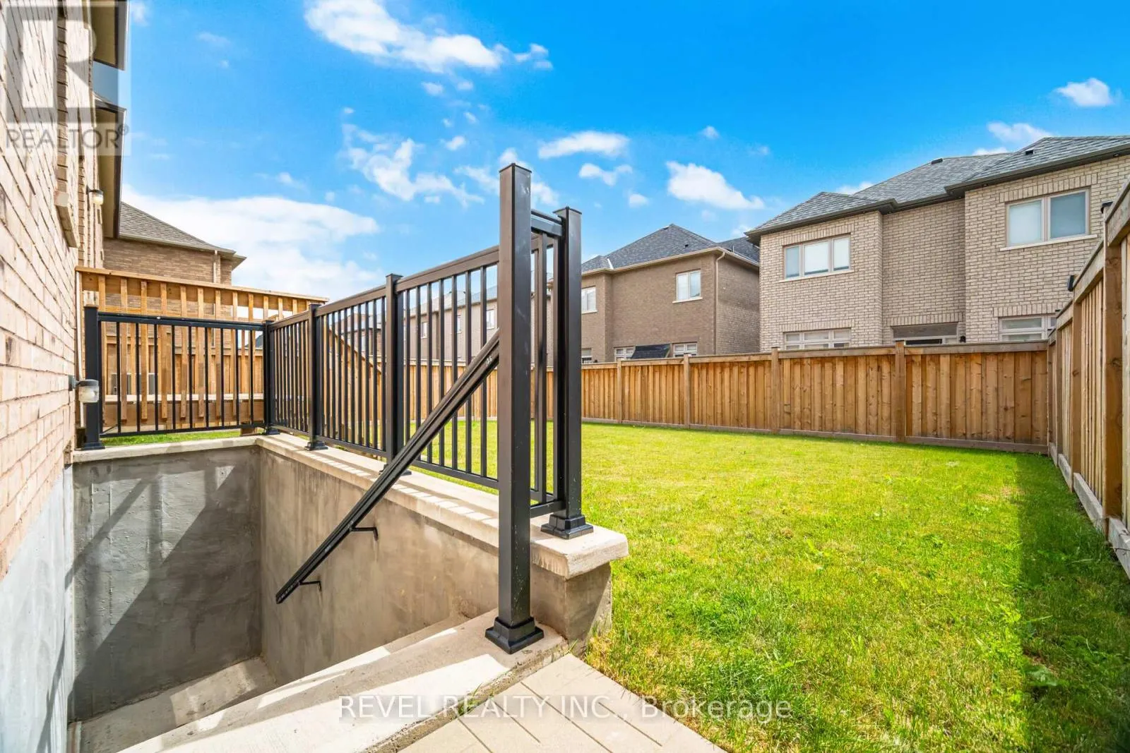 3304 VERNON POWELL DRIVE