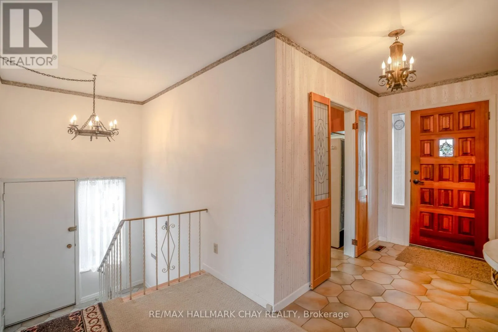 3 ALICEWOOD COURT
