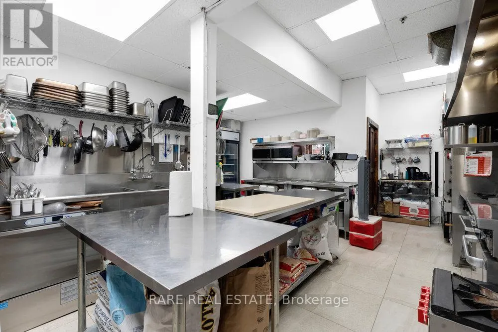6 - 4801 STEELES AVENUE W