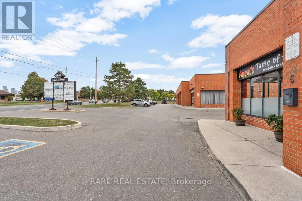 6 - 4801 STEELES AVENUE W