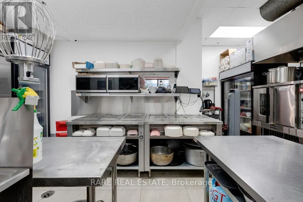 6 - 4801 STEELES AVENUE W