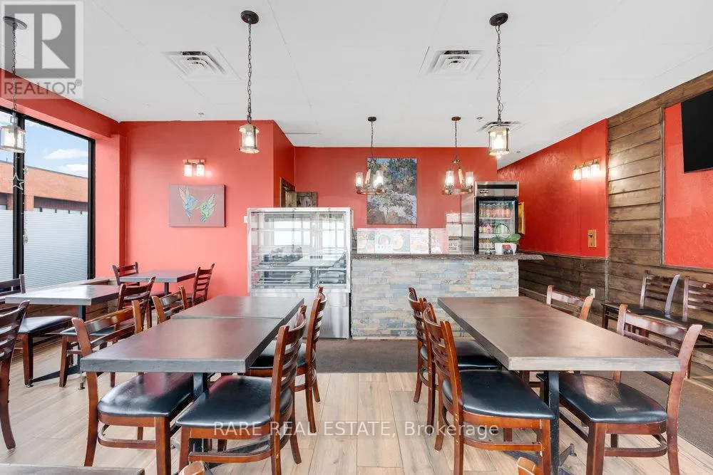 6 - 4801 STEELES AVENUE W