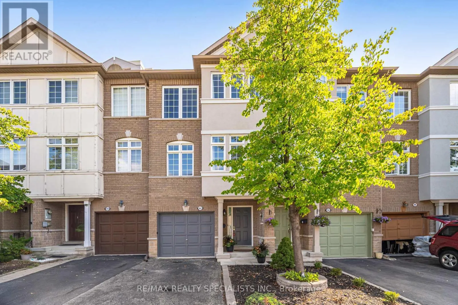 92 - 4222 DIXIE ROAD