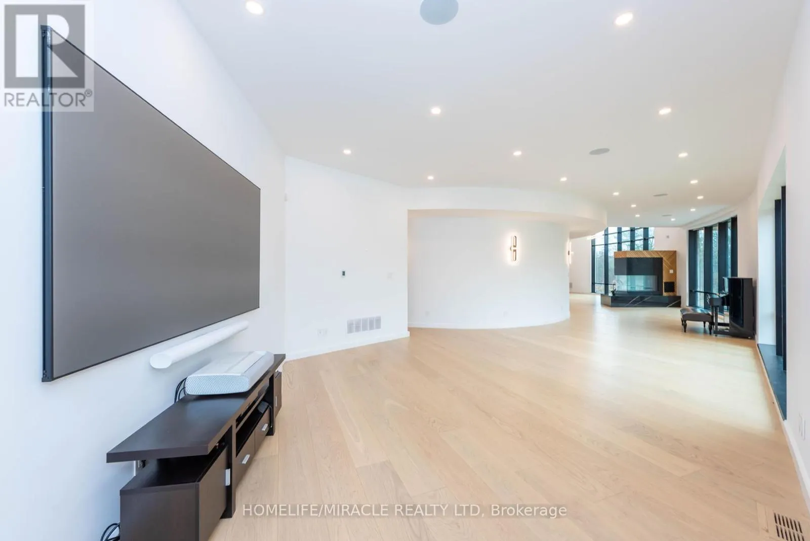 14020 WINSTON CHURCHILL BOULEVARD