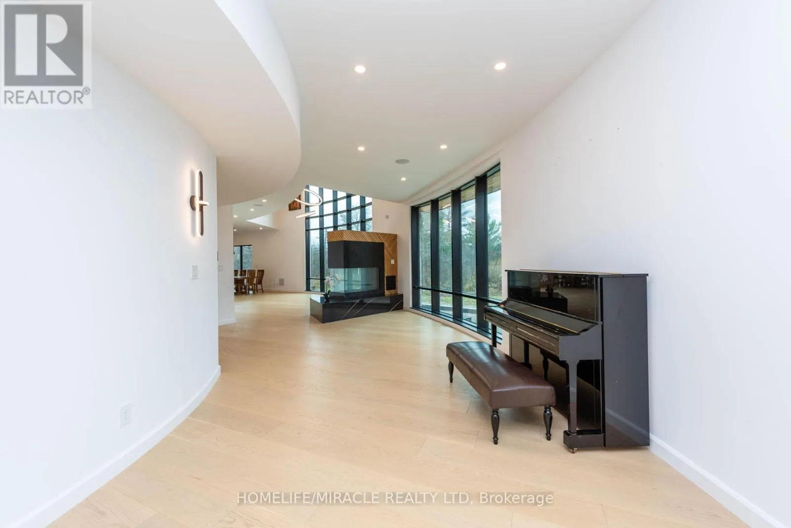 14020 WINSTON CHURCHILL BOULEVARD