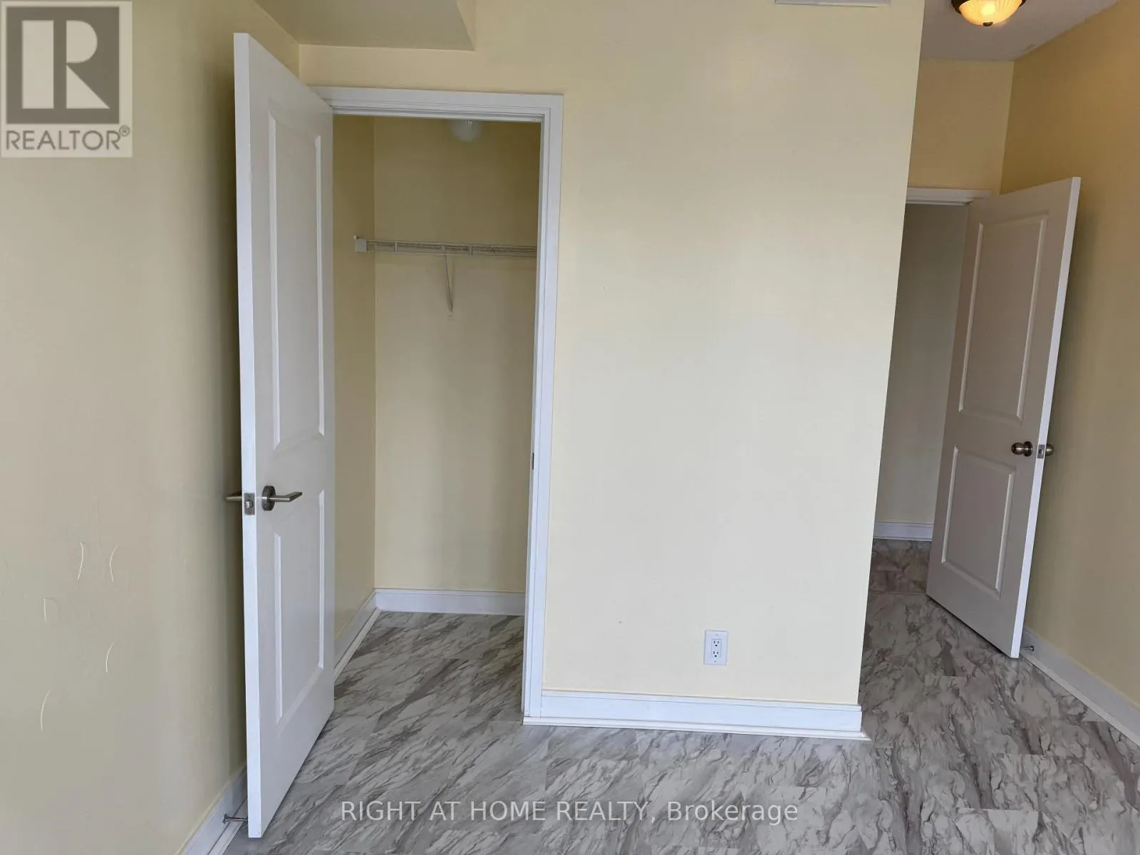 1101 - 50 ABSOLUTE AVENUE