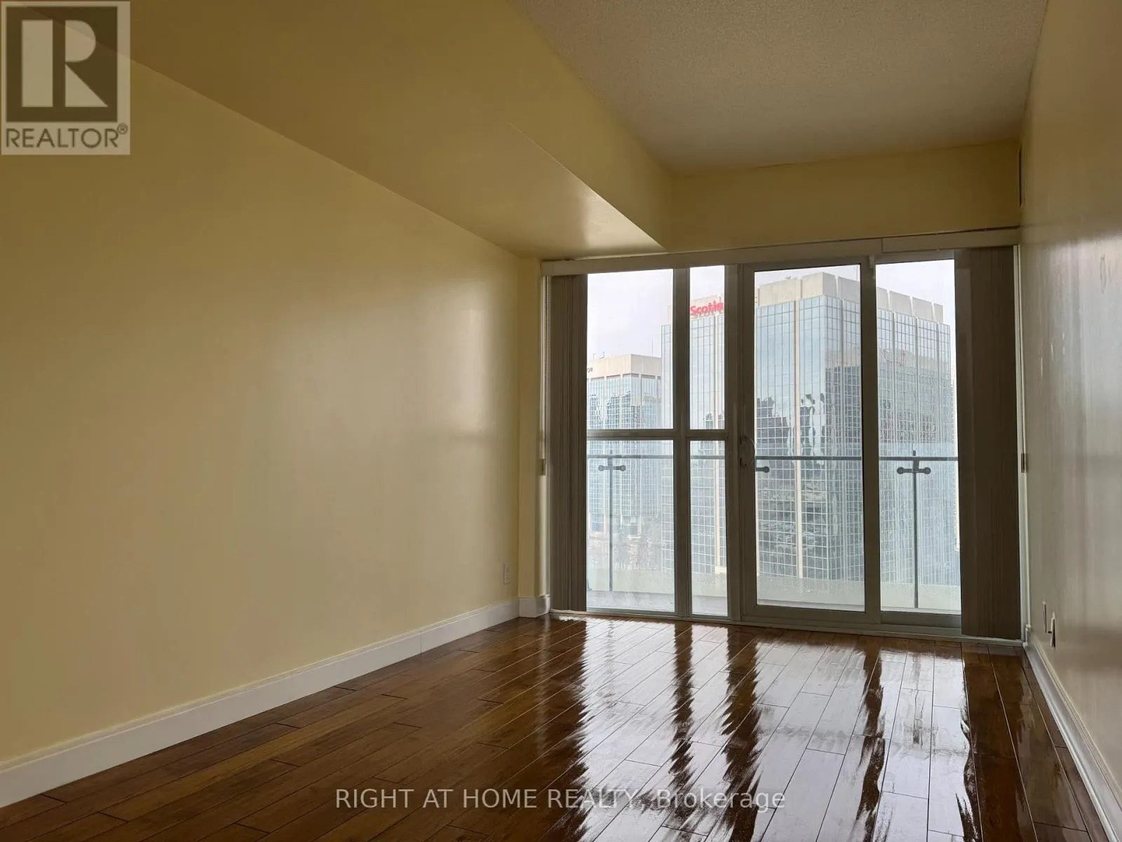1101 - 50 ABSOLUTE AVENUE