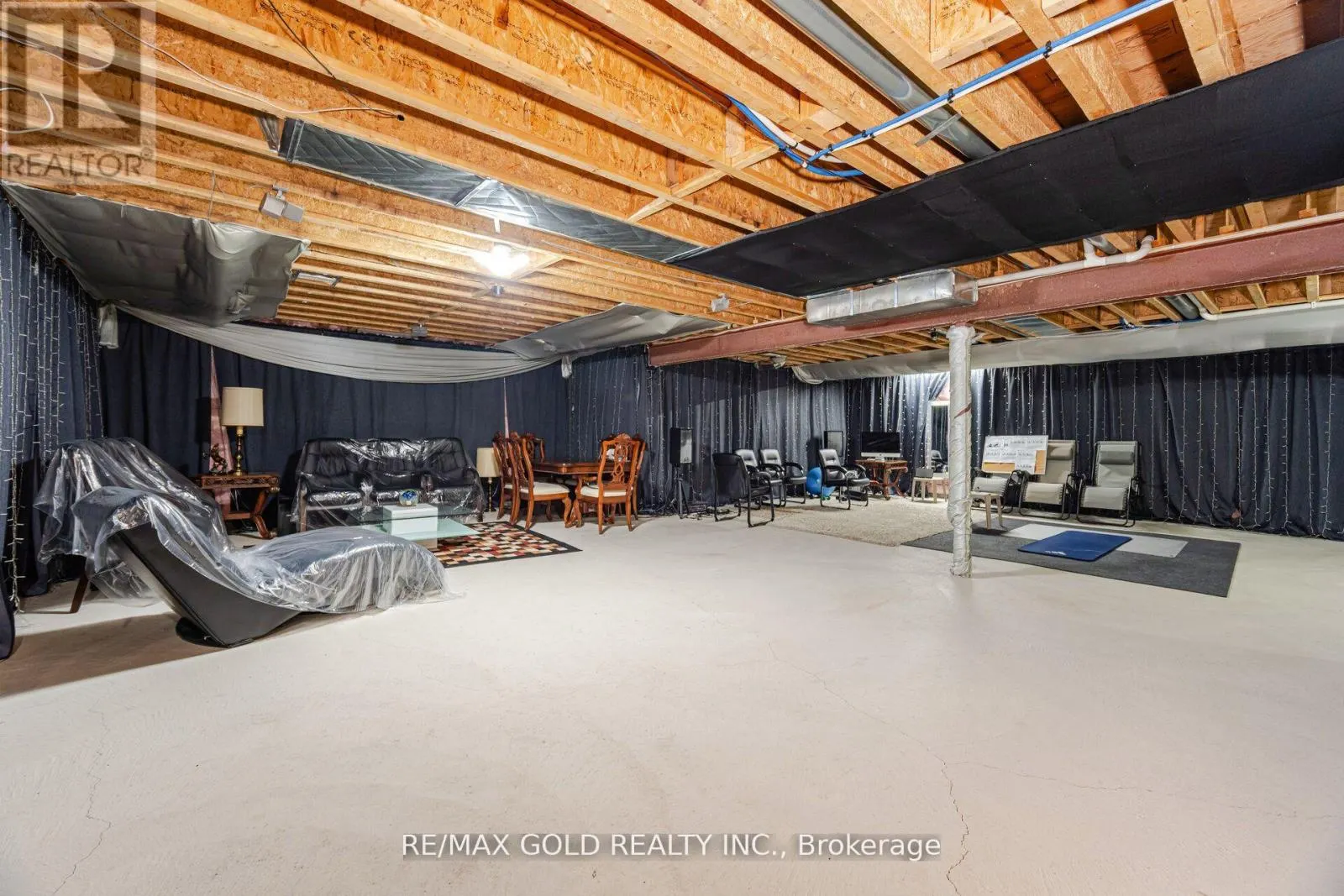 106 RISING HILL RIDGE